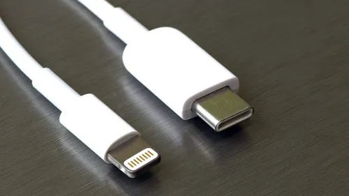 usb type c vs lightning cable 38893