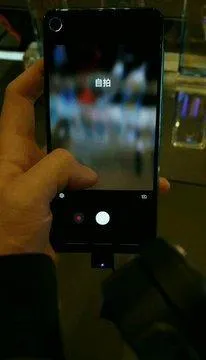 whatsapp image 2018 12 25 at 1115061