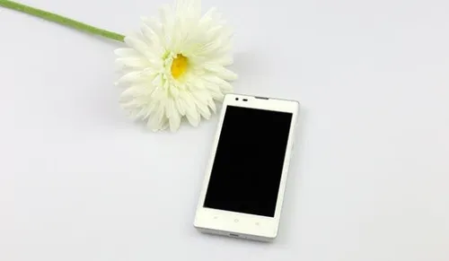 white xiaomi redmi