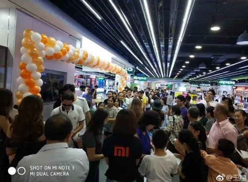 xiaomi mi store opens in thailand 1
