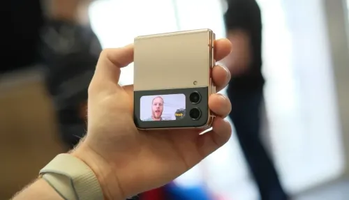 zflip e1662385655163