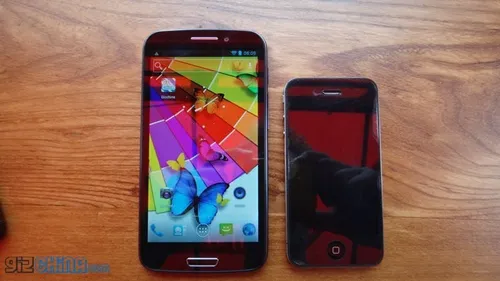 zopo zp900 leader vs iphone 4