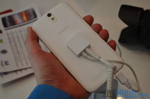 zopo zp998 8 core hands on rear