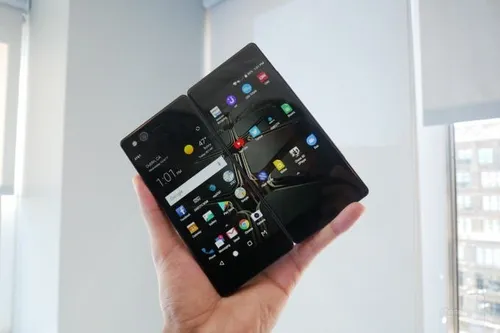 zte axon m hands on 1