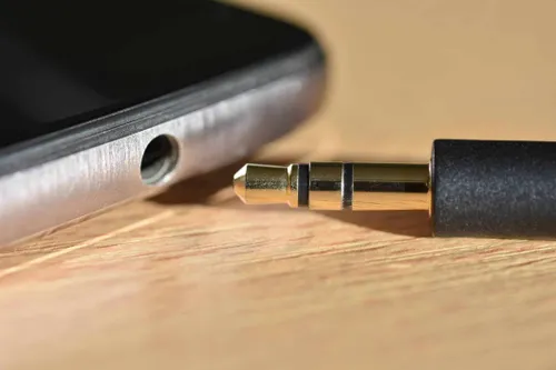 3.5 mm headphone jack