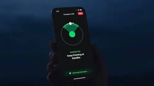 Emergency-SOS-via-Satellite-iPho