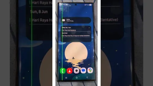 One UI 7 black line bug