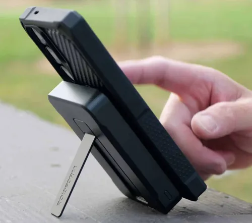 Rokform 10,000 mAh power bank