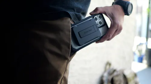 Rokform 10,000 mAh power bank b