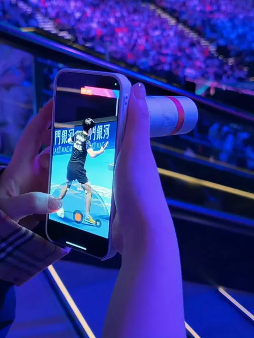 006qtQJZly1ibwsmc5xafj30qo0zj7av