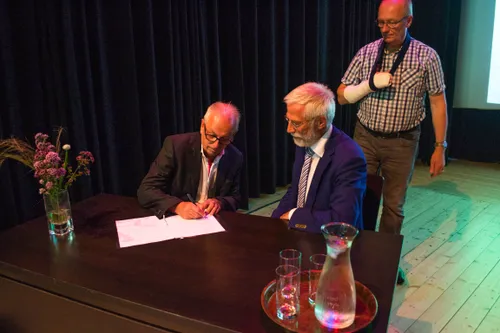 ondertekening nieuw convenent 1