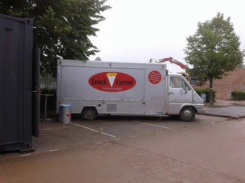 11759552 952176438158273 723028553 n