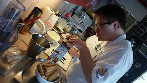 13010196 10206440775760996 1997855334 o