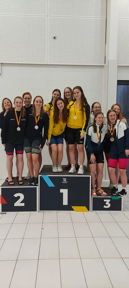 2024 01 13 estafete goud voor schotejil op zh kampioenschappen