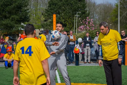 opening speciaal cruyff court 8