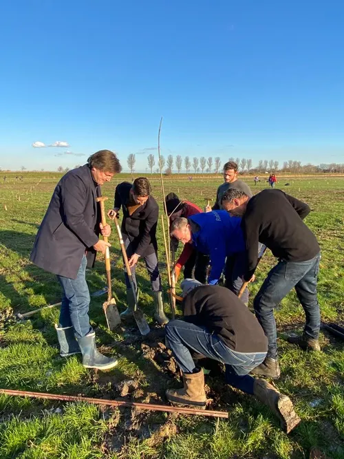 photo 2022 12 18 09 37 29