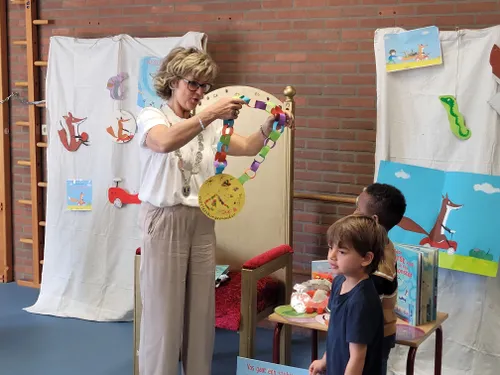 voorlezen burgemeester stellendam 3