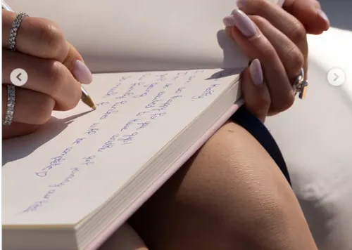 Image of the guestbook message that revealed the baby's gender