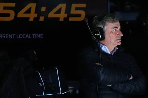 Carlos Sainz Snr. bei einem F1-Vorsaisontest in Barcelona - Foto: Racepictures