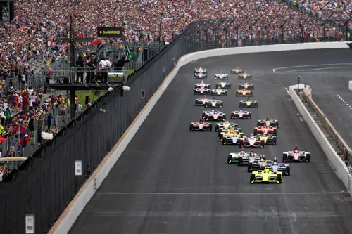 The Indy500 in action