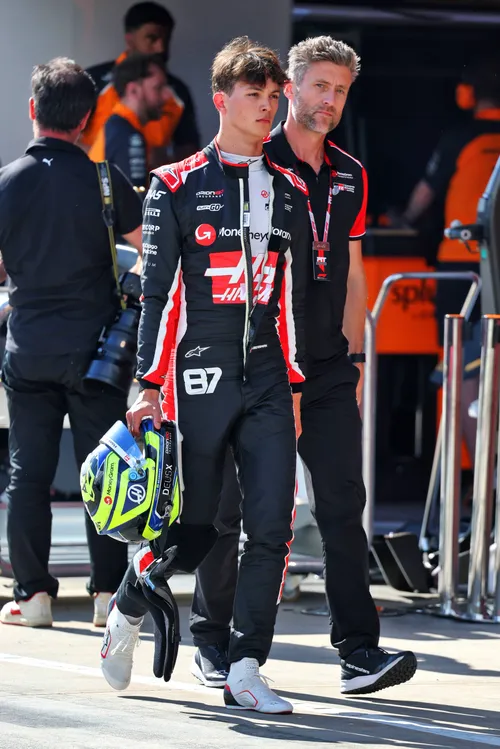 Oliver Bearman returns to Haas in Imola after Q1