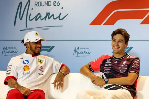 Lewis Hamilton und George Russell beim Grand Prix in Miami. Foto: Rennbilder