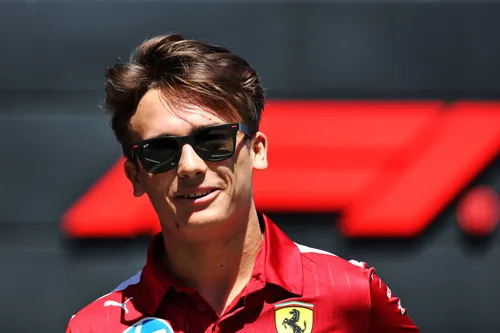 Dino Beganovic maakt deel uit van de Ferrari Driver Academy