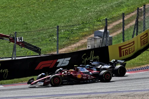Russell fighting with Hamilton during the race