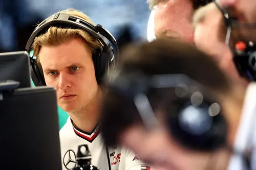 photo_5955022119714797761_y