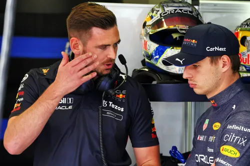 Bradley Scanes (links) en Max Verstappen (rechts)