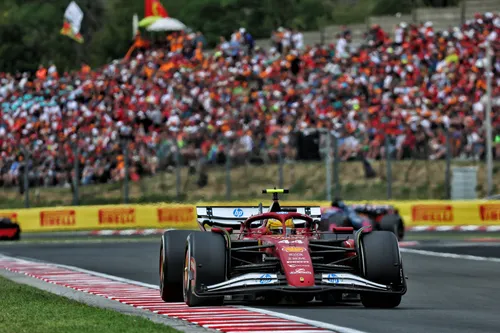 Lewis Hamilton tijdens de Grand Prix van Hongarije