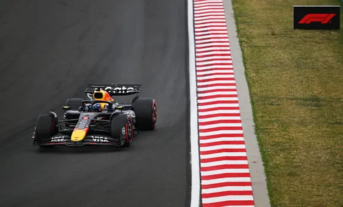 Max Verstappen on the track in Hungary - Red Bull Contentpool