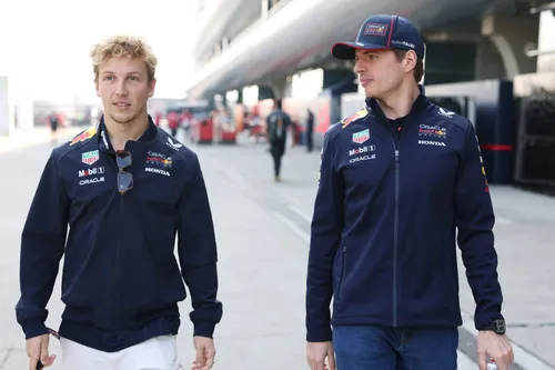 liam-lawson-max-verstappen-paddock