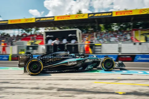 photo_5897546704150972483_y