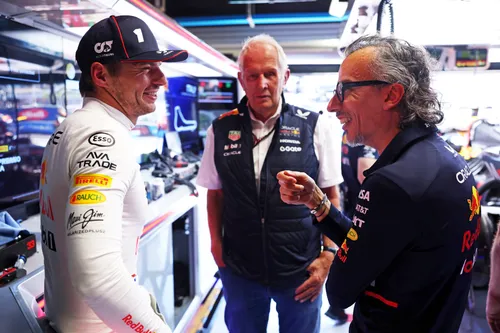 Max Verstappen, Helmut Marko und Laurent Mekies in Monza - Foto: Red Bull Content Pool