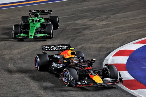 tsunoda-singapore-red-bull-jpg