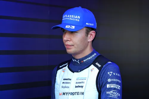 alexander-albon-vs.jpg.