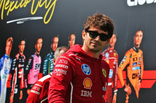 Charles Leclerc beim Großen Preis von Mexiko-Stadt – Foto: Race Pictures