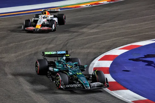 Fernando Alonso driving-Singapore-RacePictures