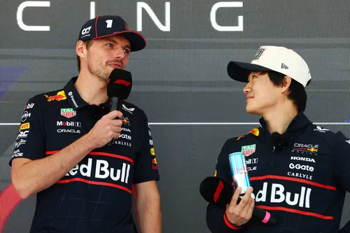 max-verstappen-yuki-tsunoda
