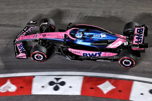 Alpine fährt in Las Vegas mit einer aktualisierten pinken Lackierung – Foto: RacePictures