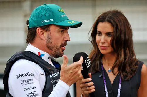 Fernando Alonso und Melissa Jimenez - Foto: Race Pictures