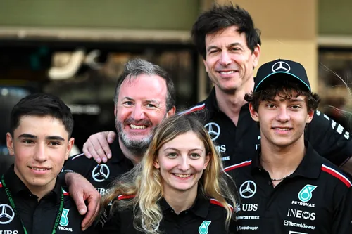 mercedes-doriane-pin-jpg