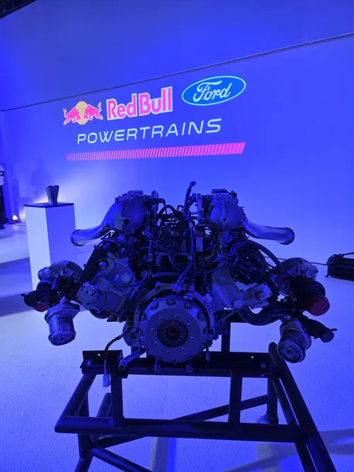 red-bull-powertrain-jpg