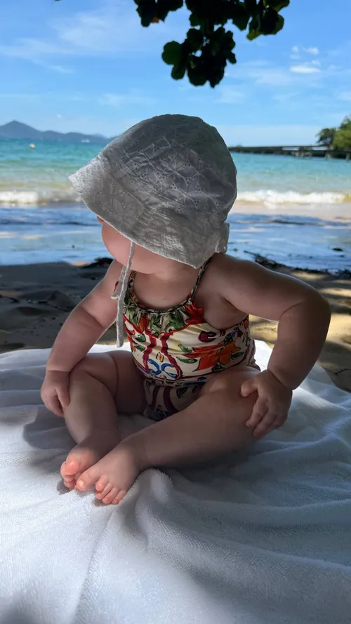 kelly-piquet-lily-verstappen.jpg.