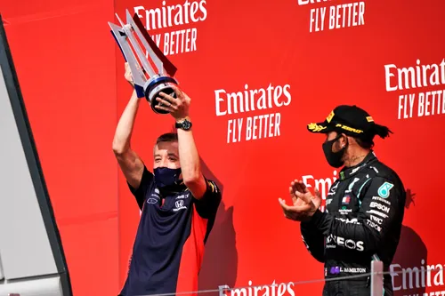 Courtenay auf dem Podium im Jahr 2020 – Foto: Race Pictures