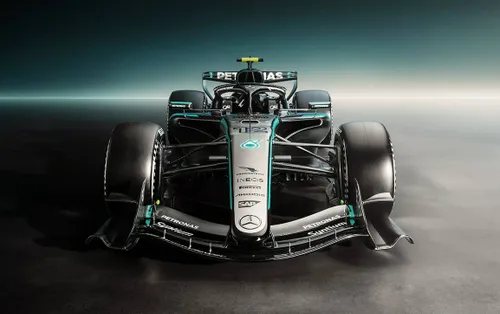 Mercedes-AMG_F1_W17_E_PERFORMANCE_-_KA_3