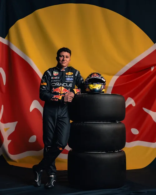 isack-hadjar-red-bull-jpg