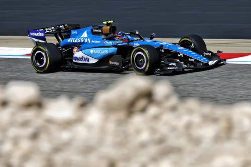 Carlos Sainz drives most laps in Bahrain