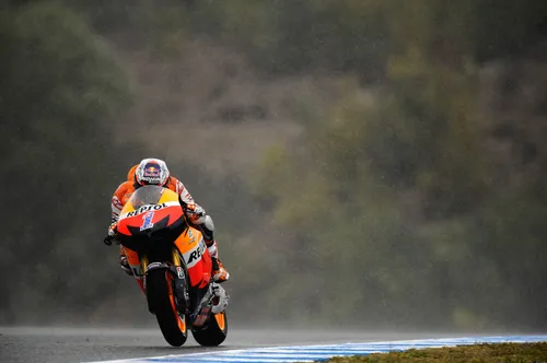 Casey Stoner rides with the #1 plate for Repsol Honda (Photo: Red Bull Content Pool)